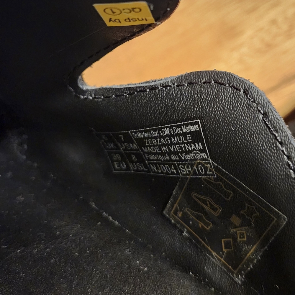 Black Doc Martens Zebzag Mules 8.5 - Picture 7 of 7